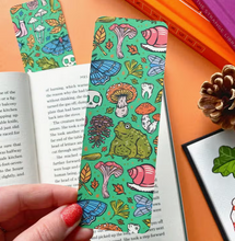Load image into Gallery viewer, Woodland Toad Bookmark
