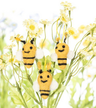 Load image into Gallery viewer, Felted Bee Ornament