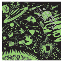 Load image into Gallery viewer, Space Illuminated 500 Piece Glow In The Dark Family Puzzle