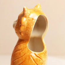 Load image into Gallery viewer, Orange Cat Vase