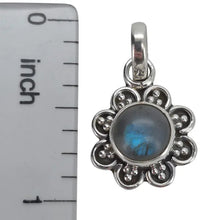 Load image into Gallery viewer, Small Labradorite Flower Pendant
