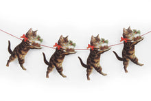 Load image into Gallery viewer, Christmas Cat Garland
