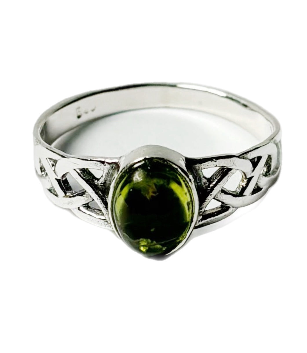 Peridot & Sterling Silver Ring with Celtic Knot Band