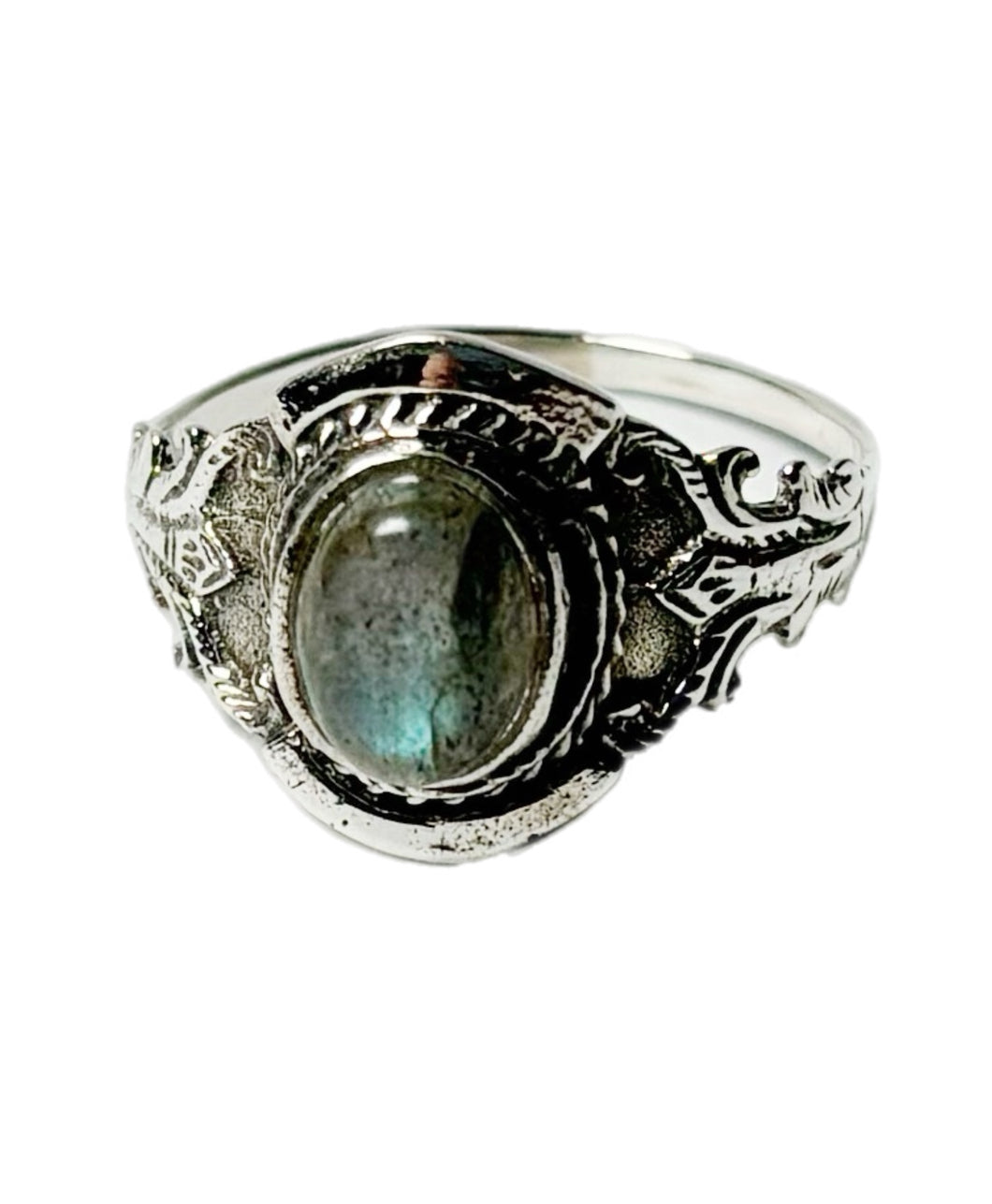 Labradorite & Sterling Silver Ring with Detailed Band