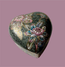 Load image into Gallery viewer, Vintage Heart Shaped Porcelain Box with Flower Pattern
