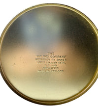 Load image into Gallery viewer, Vintage Tin with Handle

