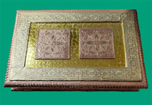 Load image into Gallery viewer, Meenakari Box

