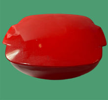 Load image into Gallery viewer, Vintage Red Pyrex Hostess Casserole Dish (1.5 quart)
