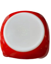Load image into Gallery viewer, Vintage Red Pyrex Hostess Casserole Dish (1.5 quart)
