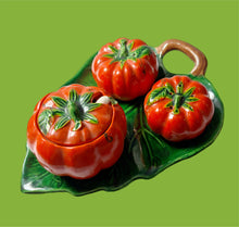 Load image into Gallery viewer, Vintage Tomatoes Condiment Set
