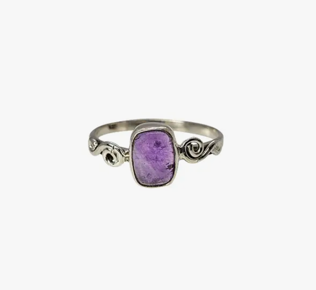 Rounded Rectangle Amethyst Ring