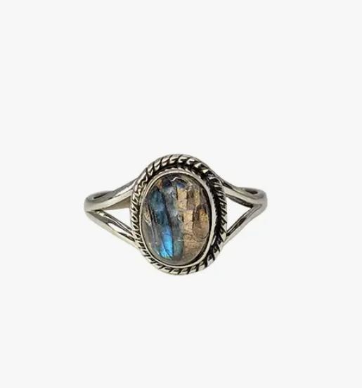 Labradorite Small Oval Cabochon Ring