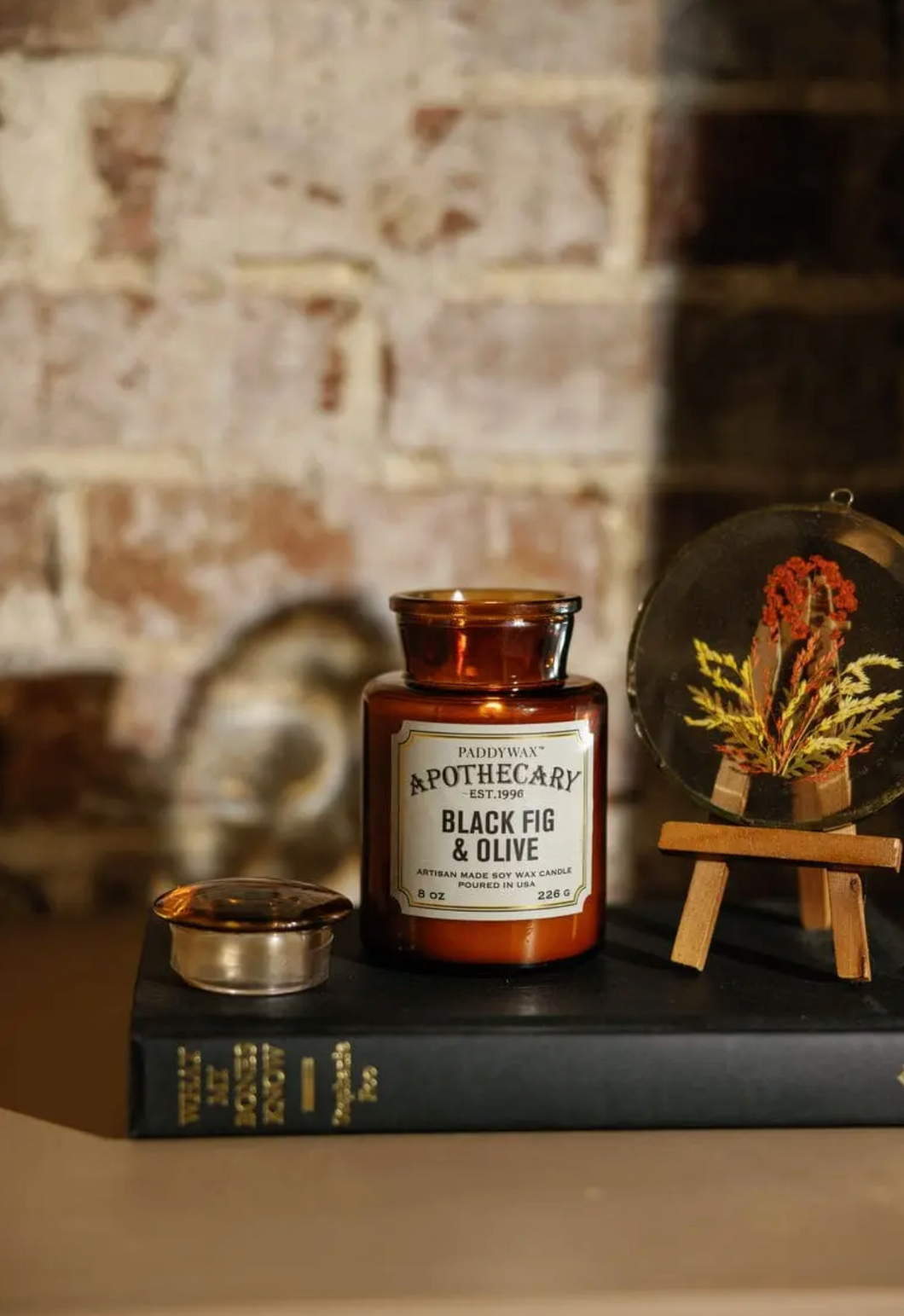 Black Fig & Olive Apothecary 8 oz Candle