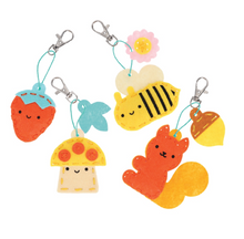 Load image into Gallery viewer, Mini Craft Kit: Bag Charm Pals
