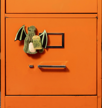 Load image into Gallery viewer, Cthulhu Magnetic Finger Puppet
