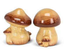 Load image into Gallery viewer, Mushroom Salt &amp; Pepper Shakers
