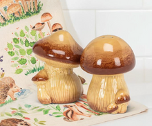 Load image into Gallery viewer, Mushroom Salt &amp; Pepper Shakers
