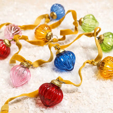 Load image into Gallery viewer, Glass Bauble Garland
