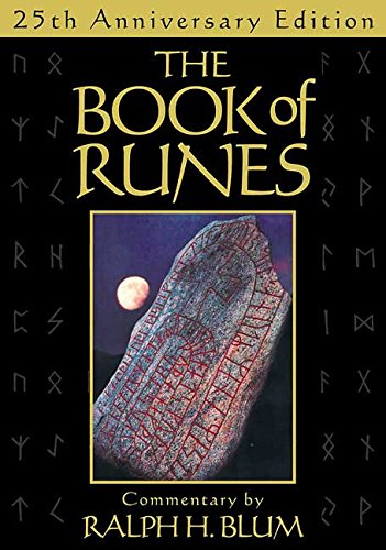 Book Of Runes Set [Ralph H. Blum]