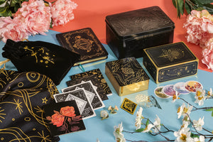 Botanica: The Tarot Deck About The Language Of Flowers [Kevin Jay Stanton]