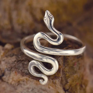 Silver Adjustable Snake Ring (fits 7-9)