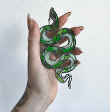 Load image into Gallery viewer, Snake Suncatcher (Green)
