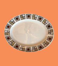 Load image into Gallery viewer, Vintage Kathie Winkle Stoneware Platter (Rushstone Pattern)
