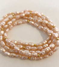 Load image into Gallery viewer, Vintage Peach-Pink Freshwater Pearl Necklace
