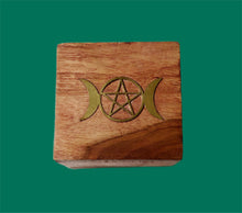 Load image into Gallery viewer, Wood Trinket Box with Inlaid Brass Pentacle/Triple Moon
