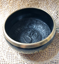 Load image into Gallery viewer, Black Cast Aluminum Singing Bowl with Om Symbol (6&quot;)

