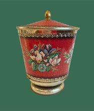 Load image into Gallery viewer, Vintage English Floral Tin with Handle
