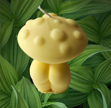 Load image into Gallery viewer, It Makes Scents Magical Mushroom Goddess Candle (Yellow - Bamboo &amp; Teak)
